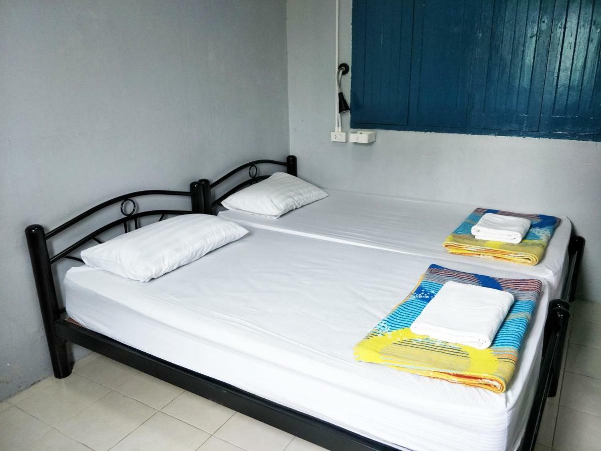 Meet Up Hostel Bangkok Værelse billede