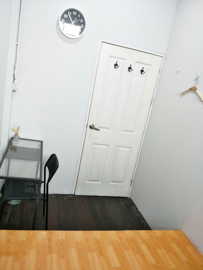 Meet Up Hostel Bangkok Eksteriør billede